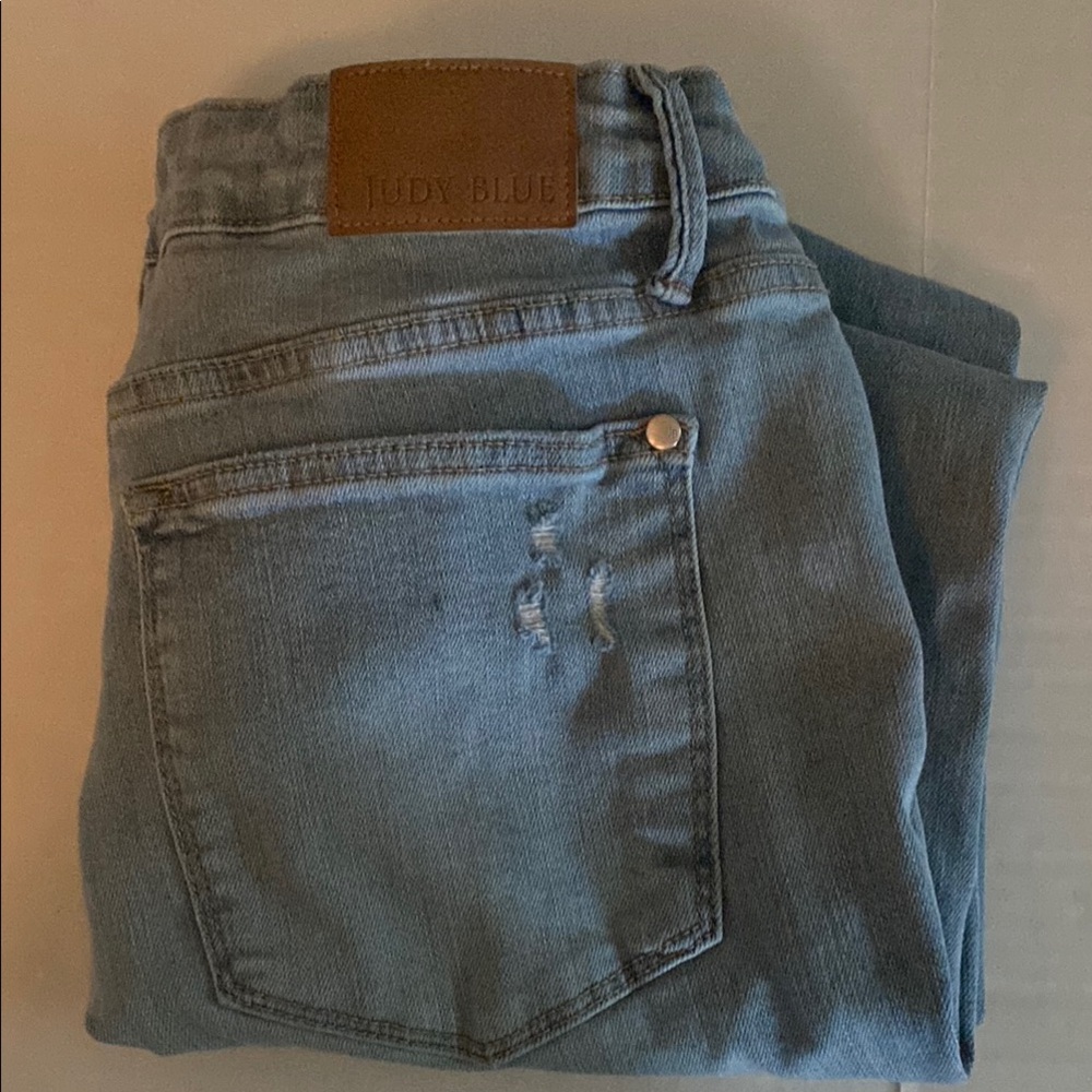 Judy Blue Women's Light Blue Jeans